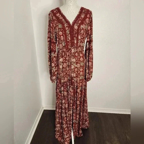 Wonderly Red Floral Maxi Dress - Picture 6 of 14